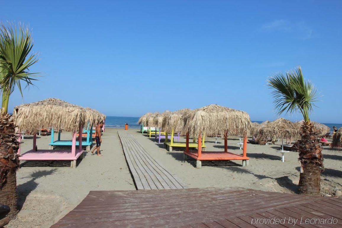 Best Western Plus Larco Hotel Larnaca Luaran gambar
