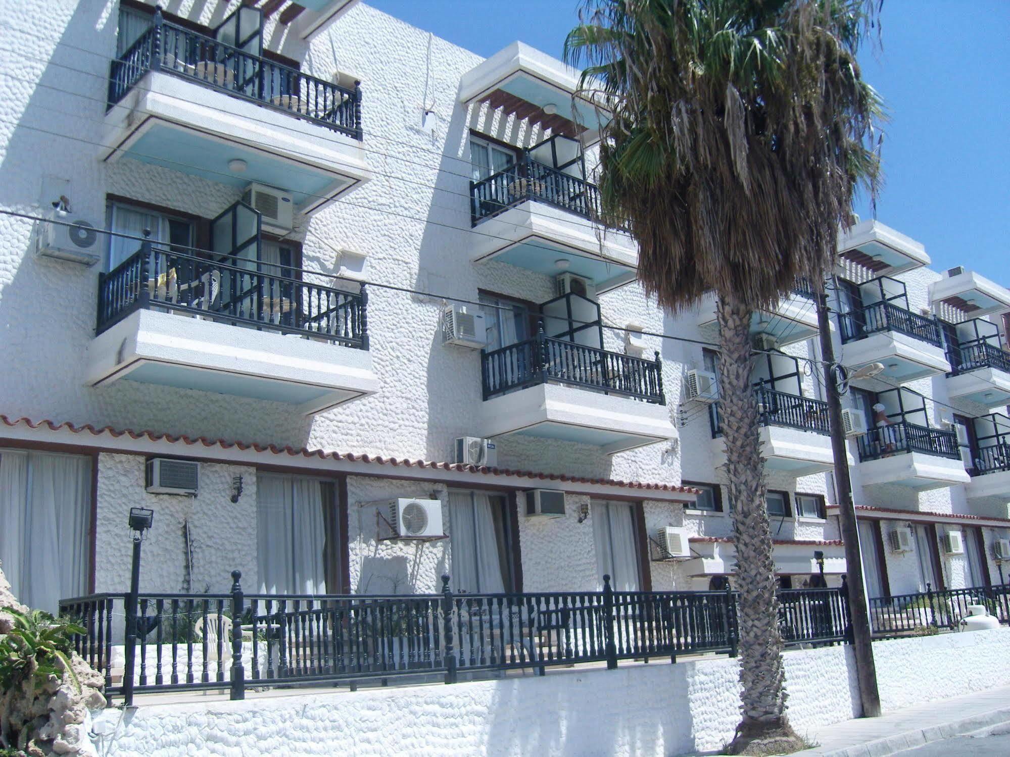 Best Western Plus Larco Hotel Larnaca Luaran gambar