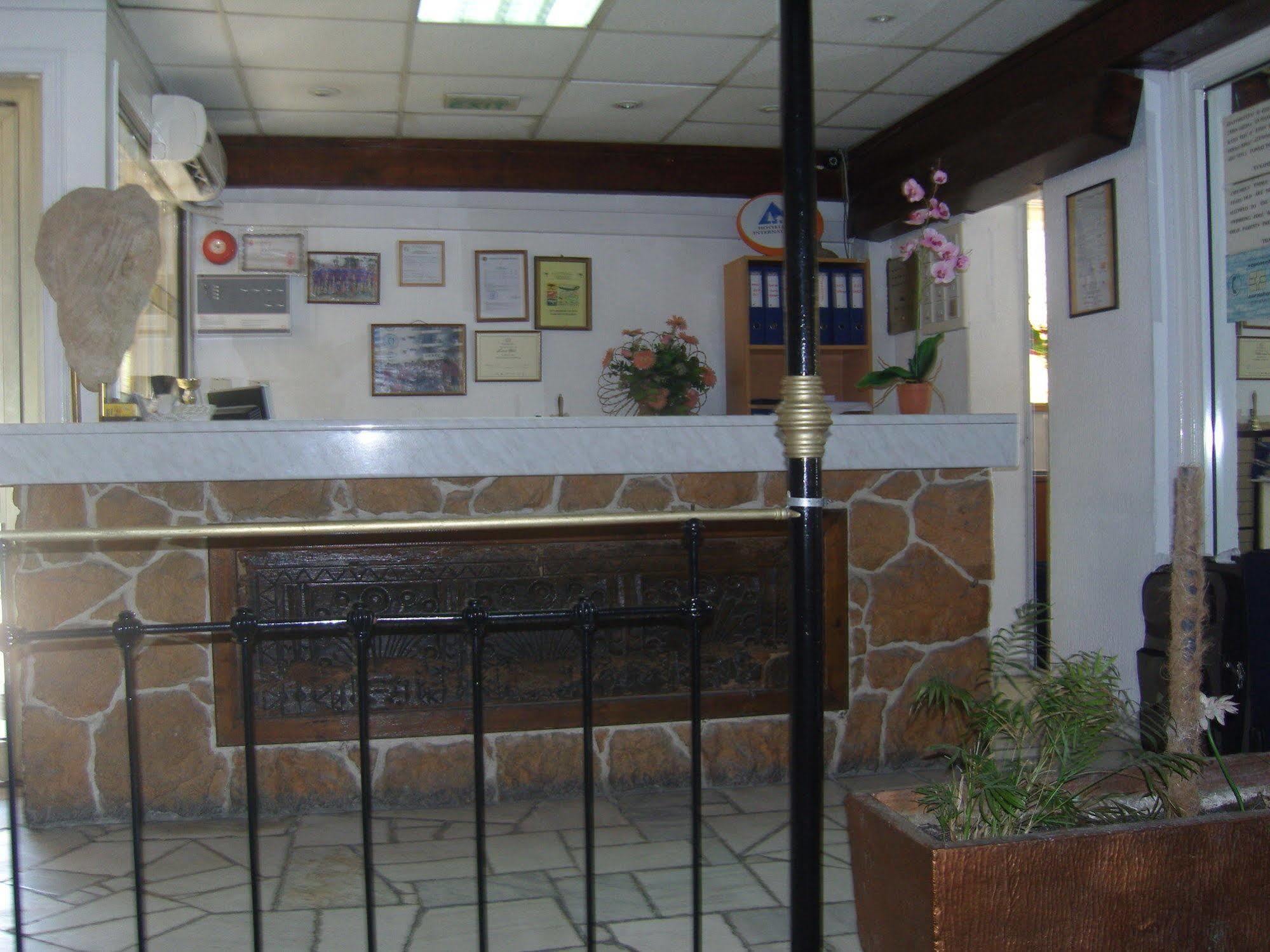 Best Western Plus Larco Hotel Larnaca Luaran gambar