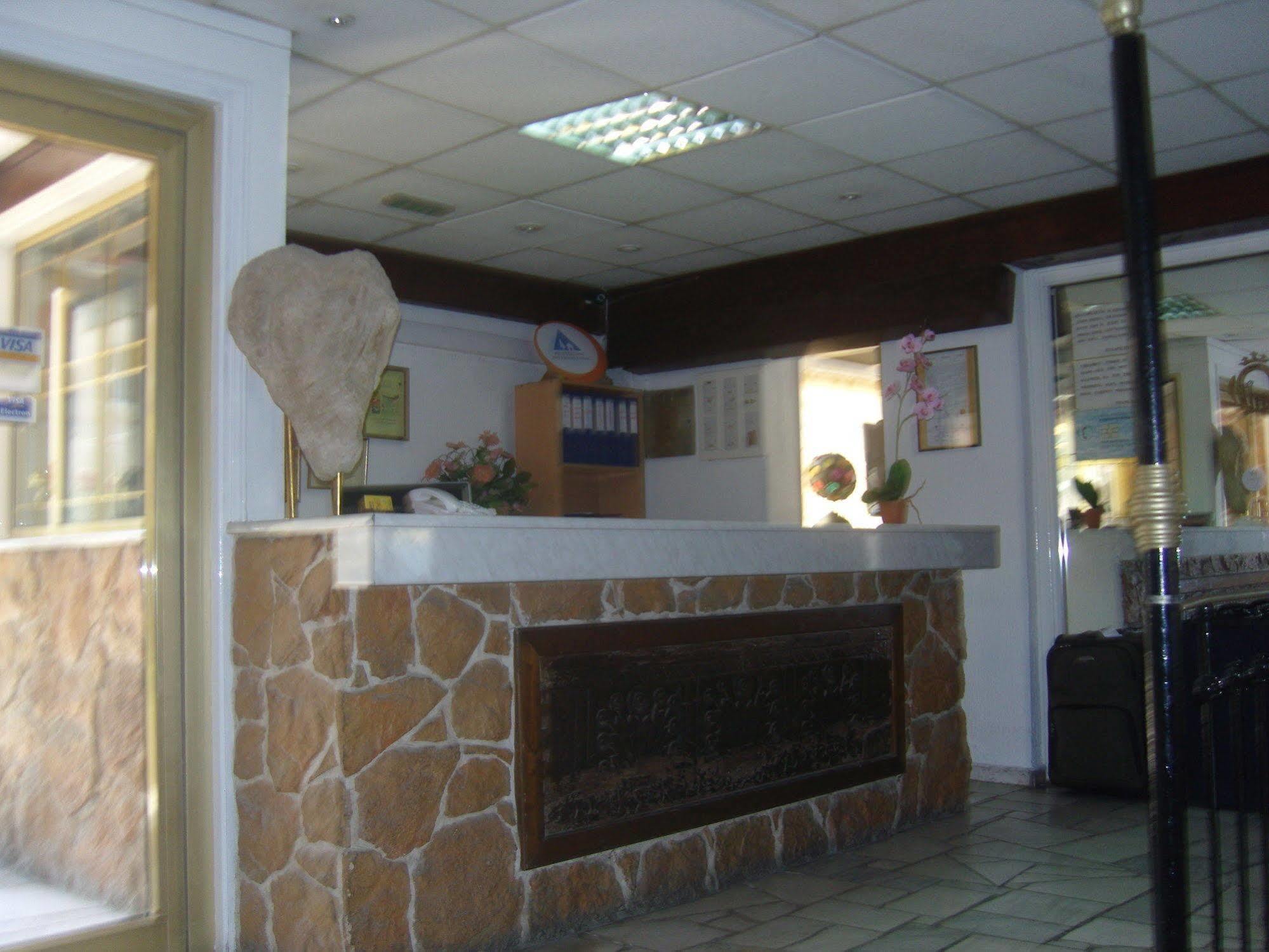 Best Western Plus Larco Hotel Larnaca Luaran gambar