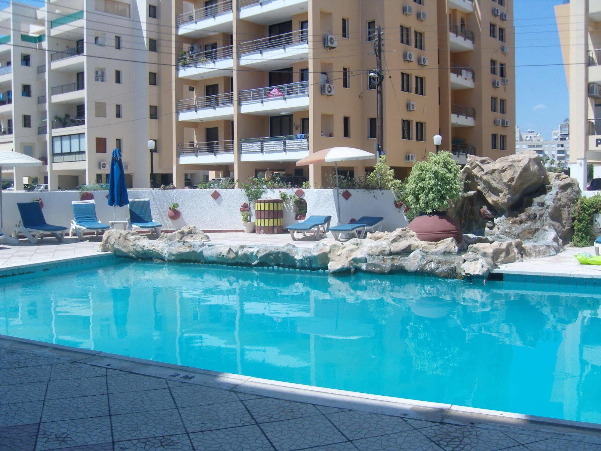 Best Western Plus Larco Hotel Larnaca Luaran gambar